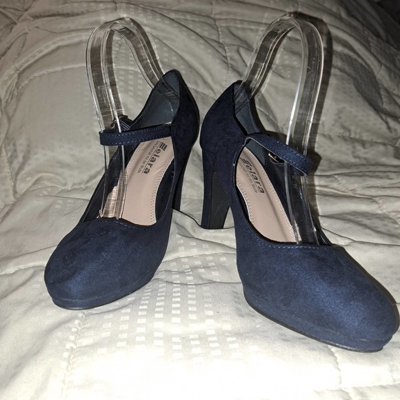 Gently Used Elara size 8.5 Blue Suede strappy Pumps 3.5 inch heel - Picture 8 of 11
